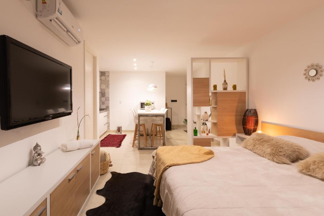 Cbmona Suites Villa Mercedes Eksteriør bilde